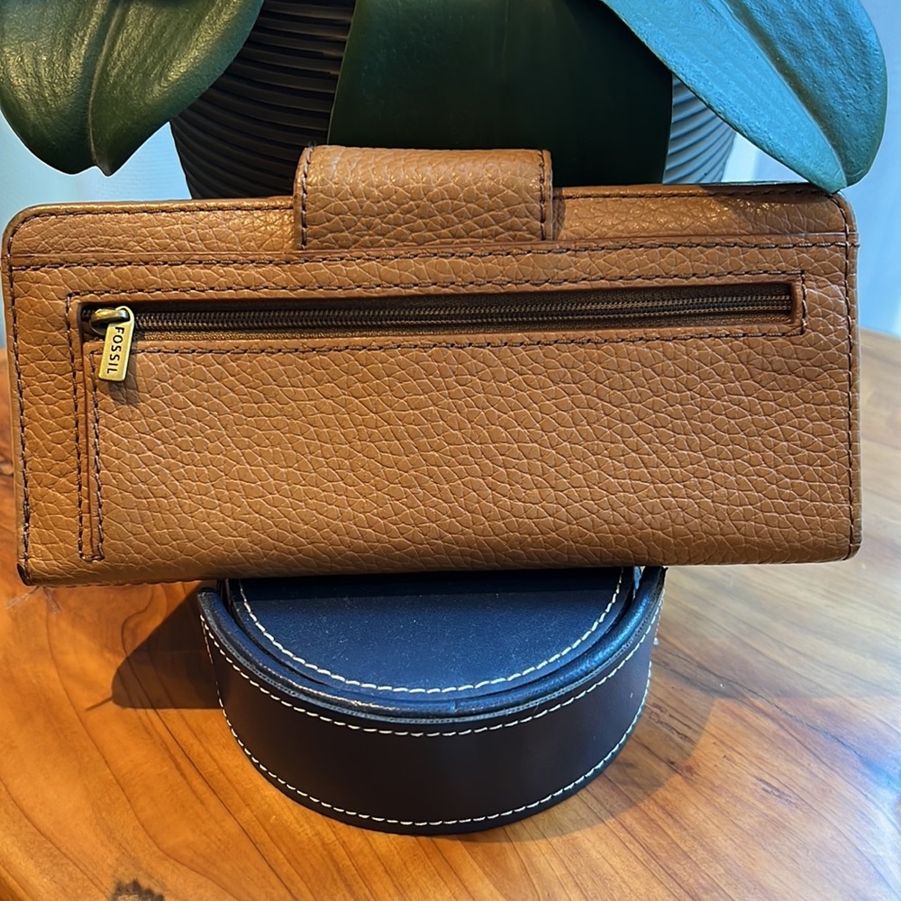 Fossil wallet - Picture 2 of 10
